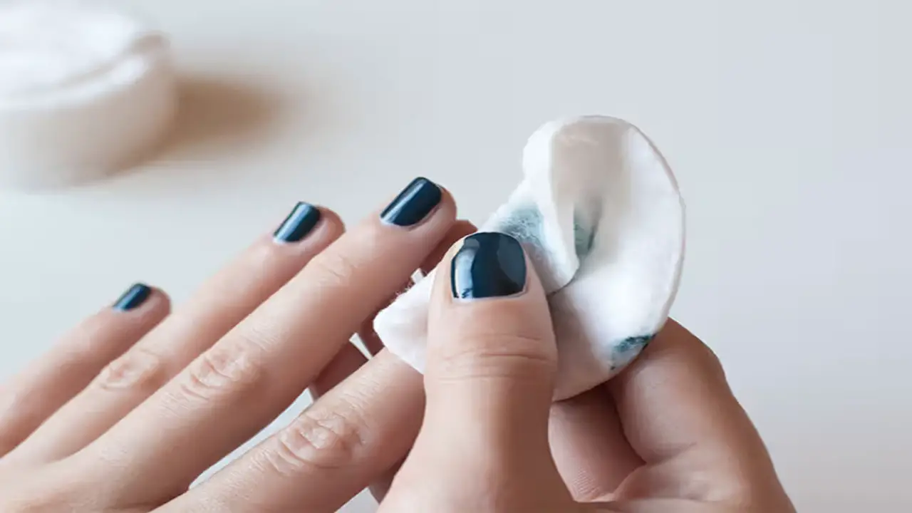 Alternative Methods To Remove Nail Polish Without Nail Polish Remover