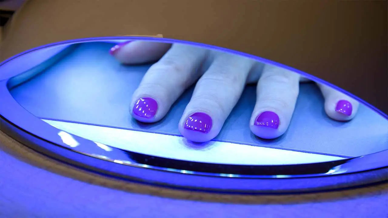 Exploring UV Vs LED Lights For Gel Nail Polish