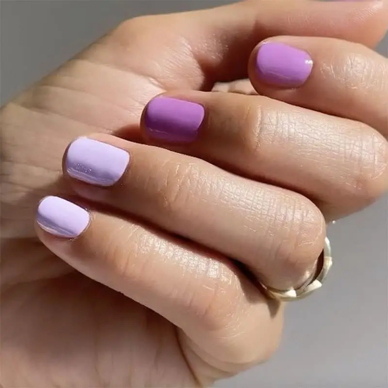 Light Purple Nails