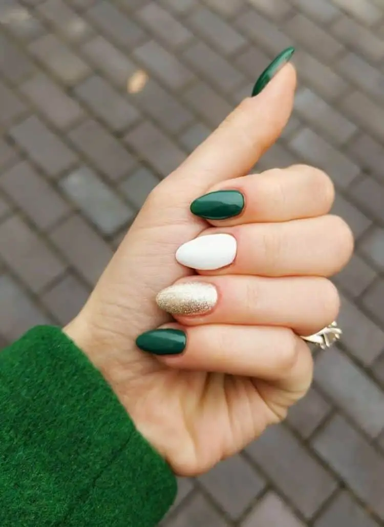 Simple Green Nails With White + Gold Accents