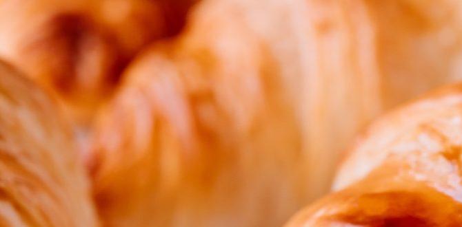 croissant nail designs