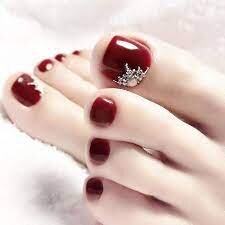 Wine-Color-For-Your-Toe-Nails-6