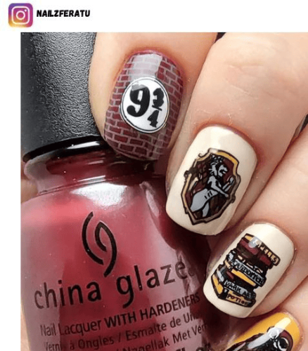 9-¾-Platform-Harry-Potter-Nail-Designs-4