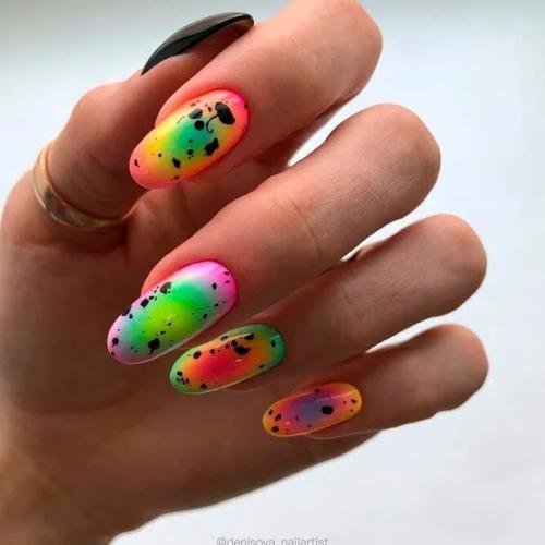 Absracted-Ombre-Nail-Art-2