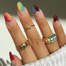Absracted-Ombre-Nail-Art-6