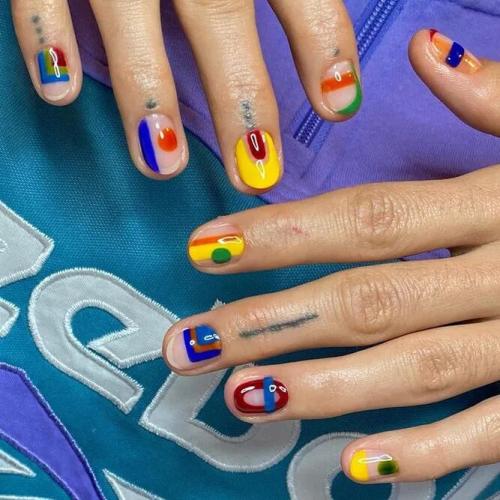 Abstract-Color-Blocks-Mani-1