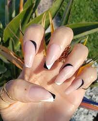Abstract-French-Manicure-Ideas-6 (1)
