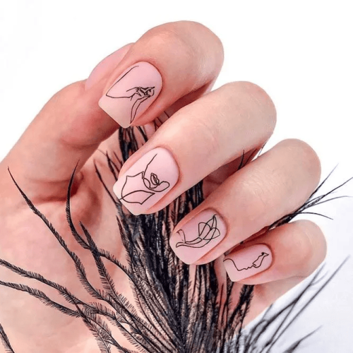 Abstract-Nail-Art-With-Negative-Space-4