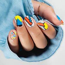 Abstract-Nails-Art-With-Cute-Details-3