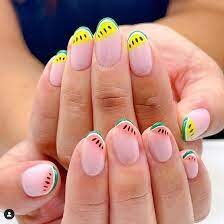 Abstract-Nails-Art-With-Cute-Details-5