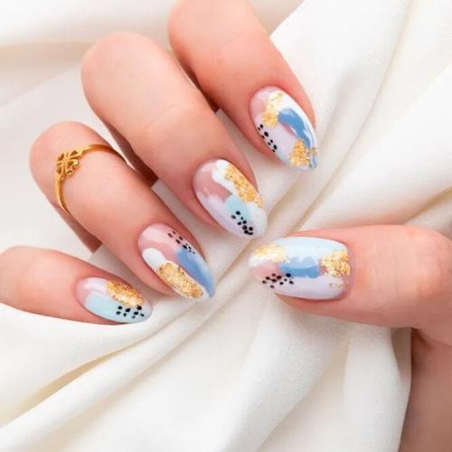 Abstract-Nails-Designs-For-Summer-4 (1)