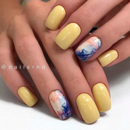 Accent-Nails-Looks-Fresh-and-Trendy-1