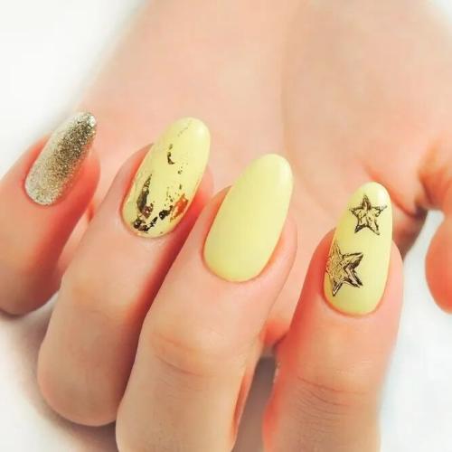 Accent-Star-Nails-Designs-3