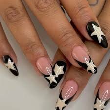 Accent-Star-Nails-Designs-7