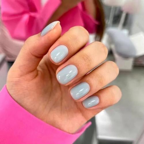 Adorned-Design-For-Short-Classy-Nails-3
