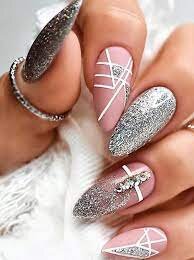 Amazing-Geometric-Pattern-for-Classy-Nails-9