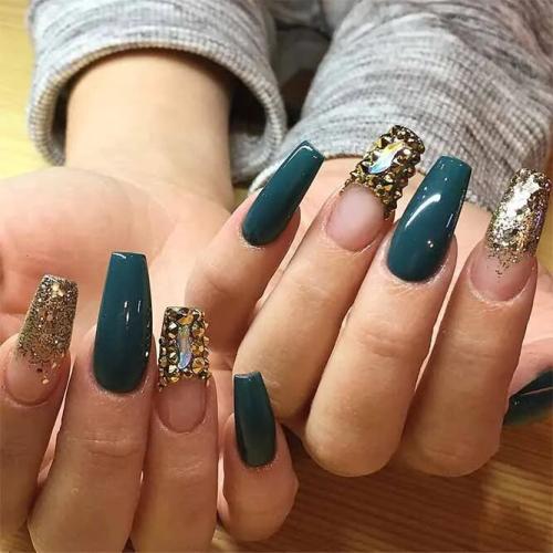 Amazing-Greenish-Blue-Nails-Designs-3