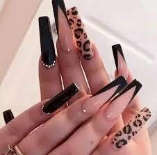 Animal-Print-On-Long-Nails-8