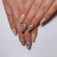 Animal-Print-On-Your-Nails-For-a-Modern-Woman-3