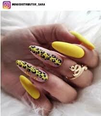 Animal-Print-On-Your-Nails-For-a-Modern-Woman-6