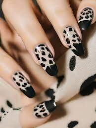 Animal-Print-on-White-and-Black-Nail-Designs-9