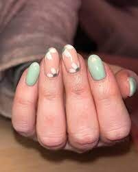 Aqua-Green-Almond-Nails-5