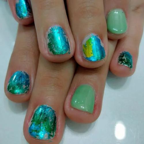 Aqua-Nails-Designs-with-Foil-2