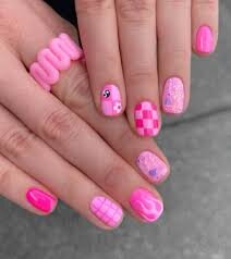 Barbie-Aura-for-Short-Nails-7