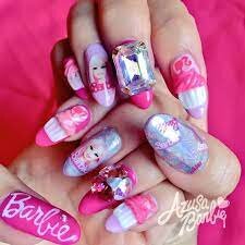 Barbie-Nails-with-Smiles-3