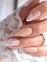 Beige-And-Cognac-Almond-Shaped-Nails-9