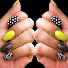 Black-And-Yellow-Mix-9