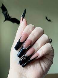 Black-French-Coffin-Nails-3