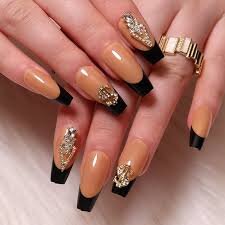 Black-French-Coffin-Nails-4