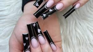 Black-French-Tip-Nails-8