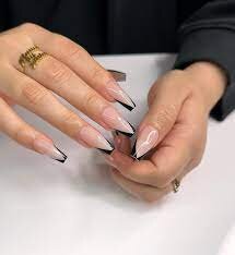 Black-French-Tip-Nails-8 (1)
