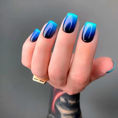 Black-Gradient-Nails-2