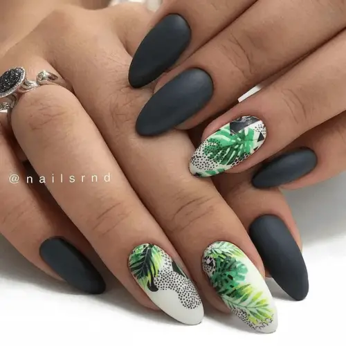 Black-Matte-And-White-Nails-1.jpg