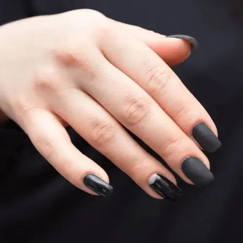 Black-Matte-Nails-with-Gloss-2.jpg