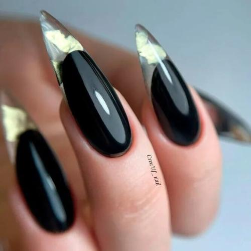 Black-Nail-Manicure-with-Foil-1