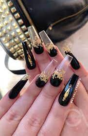 Black-Nail-Manicure-with-Foil-5 (1)