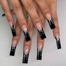 Black-Nails-10