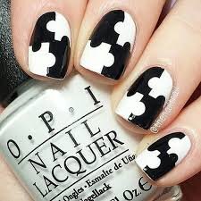 Black-Nails-With-Puzzle-Accent-4 (1)