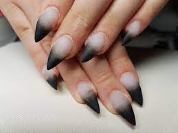 Black-Ombre-Nails-4