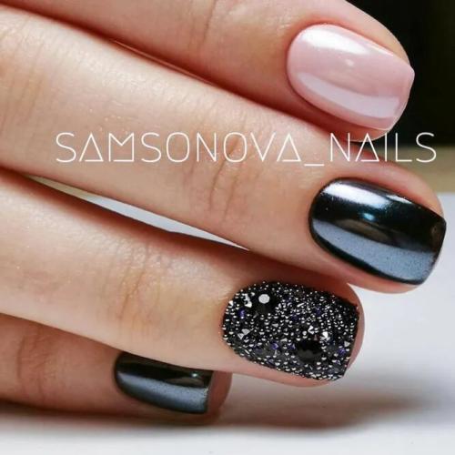 Black-Pearl-Nails-1