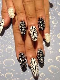 Black-Pearl-Nails-10