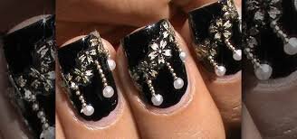 Black-Pearl-Nails-6