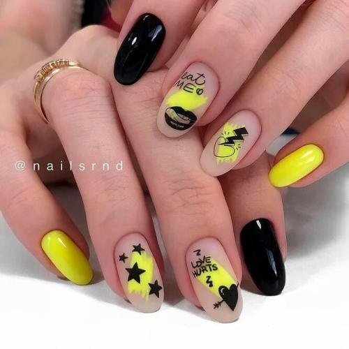 Black-Stars-Nail-Design-3