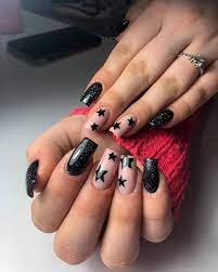 Black-Stars-Nail-Design-4