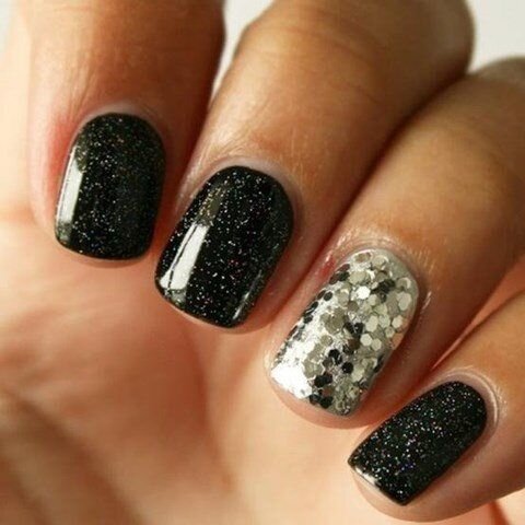 Black-Wedding-Nail-Idea-1