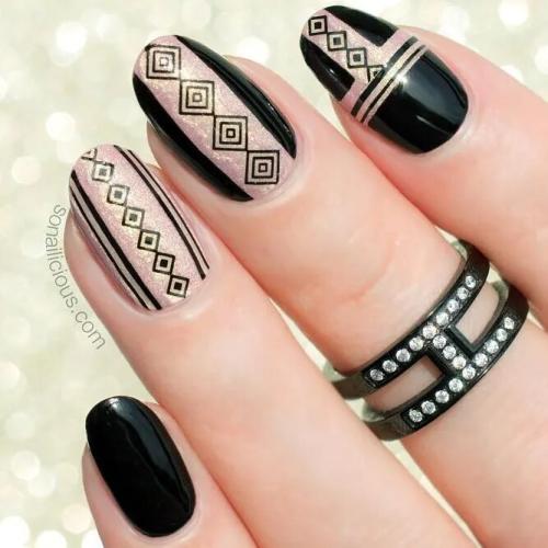 Black-and-Rose-Gold-Tribal-Nails-1